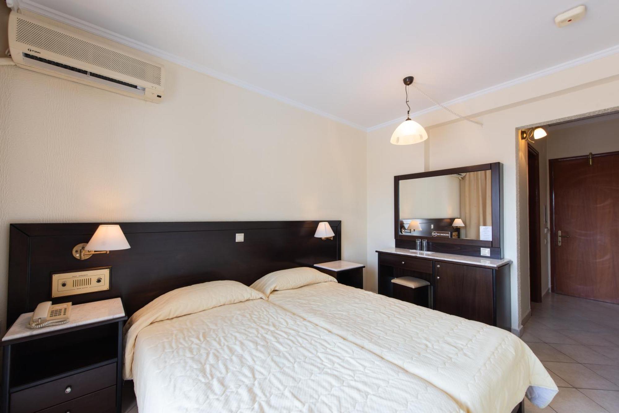 Aphrodite Corfu 3*