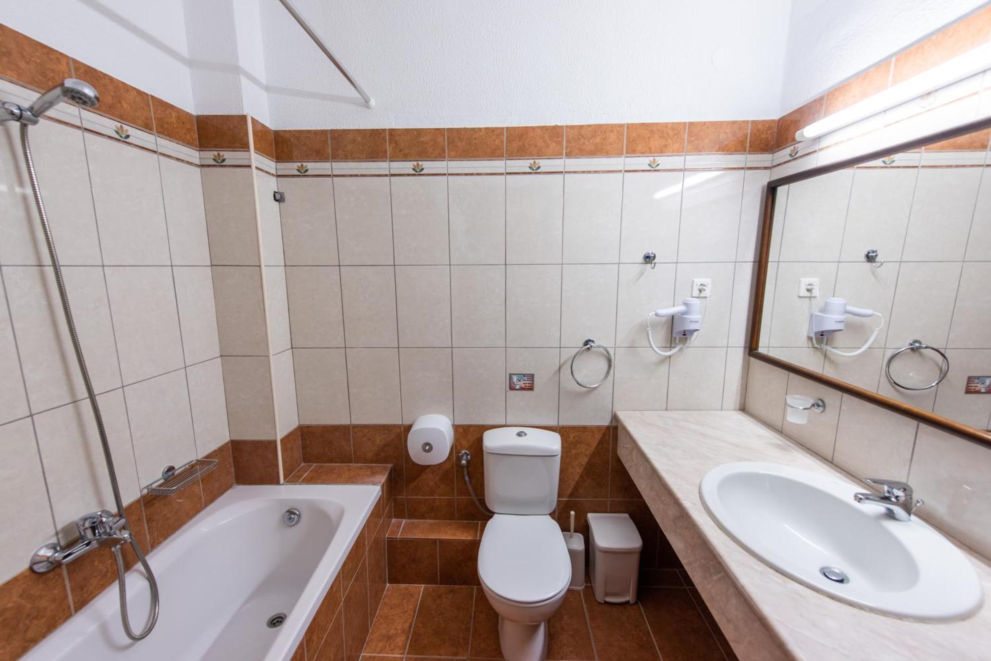 Aphrodite Corfu 3* Roda (Corfu)