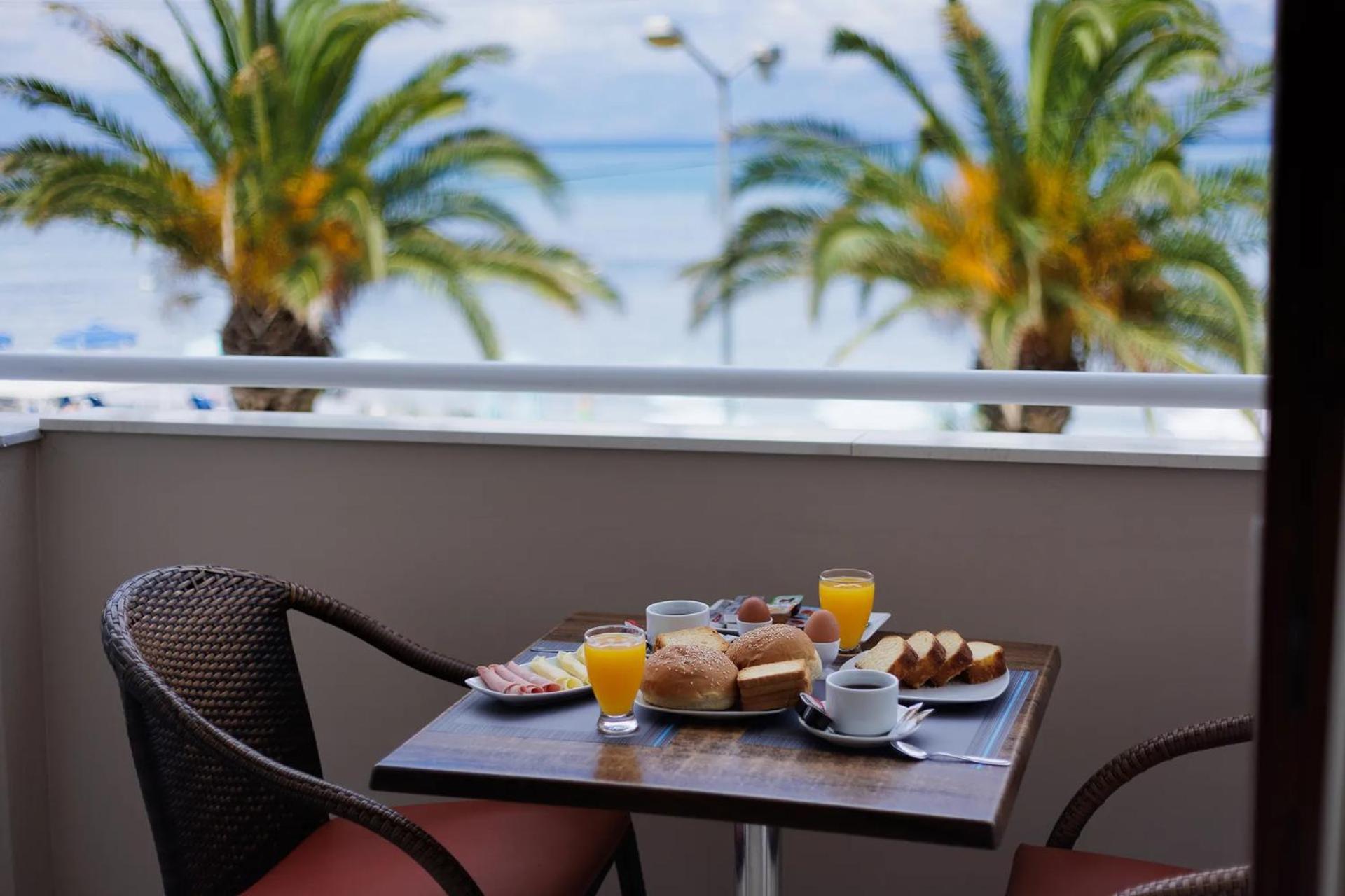 Hotel Aphrodite Corfu 3*